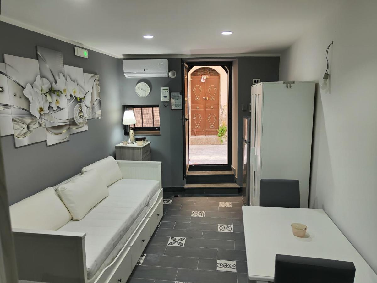 Diamond House * Catania